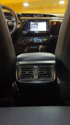 TOYOTA-HILUX-2019