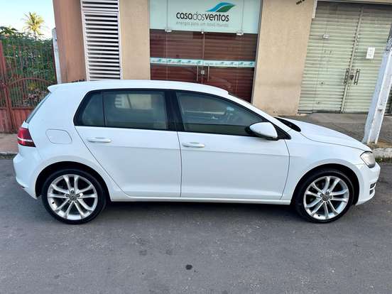 VOLKSWAGEN-GOLF-1.4 TSI HIGHLINE 16V GASOLINA 4P AUTOMÁTICO VOLKSWAGEN-GOLF-2014