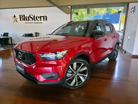 VOLVO XC40 1.5 T5 RECHARGE R-DESIGN GEARTRONIC VOLVO XC40 1.5 T5 RECHARGE R-DESIGN GEARTRONIC