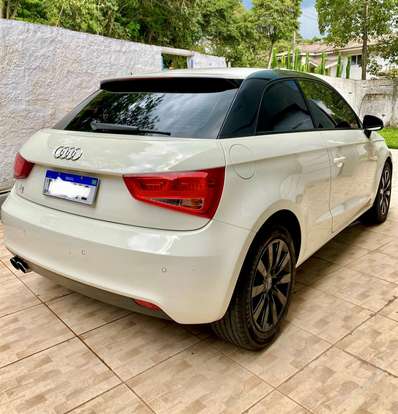 AUDI-A1-2011