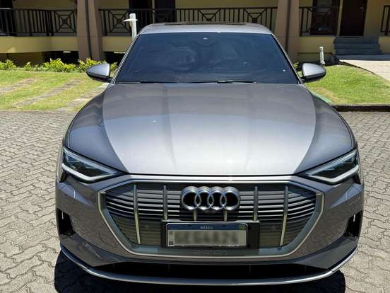 AUDI-E-TRON-ELÉTRICO SPORTBACK PERFORMANCE BLACK QUATTRO AUDI-E-TRON-2021