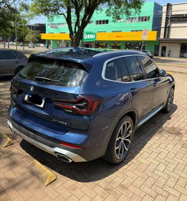 BMW-X3-2021