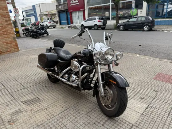 HARLEY-DAVIDSON ROAD KING CUSTOM HARLEY-DAVIDSON ROAD KING CUSTOM
