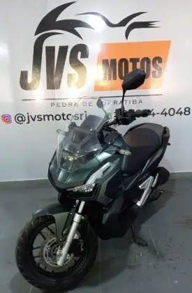 HONDA ADV 