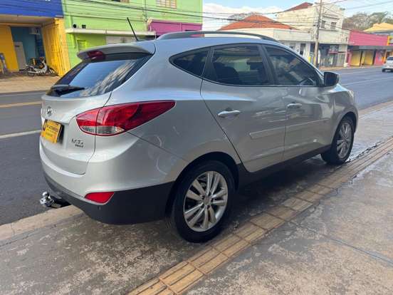 HYUNDAI-IX35-2.0 MPFI GLS 16V FLEX 4P AUTOMÁTICO HYUNDAI-IX35-2014