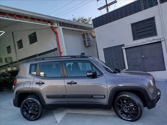JEEP RENEGADE 2.0 16V TURBO DIESEL MOAB 4P 4X4 AUTOMÁTICO