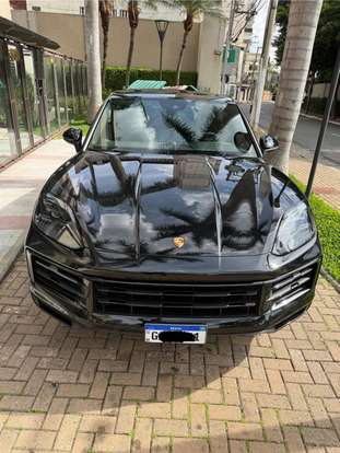 PORSCHE-CAYENNE-2024