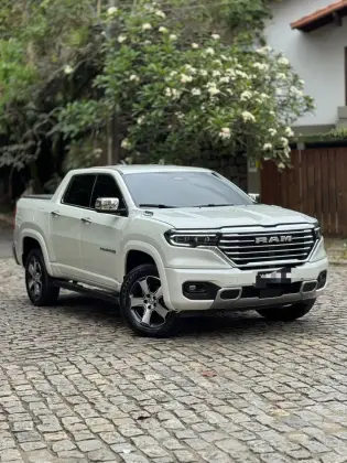 RAM RAMPAGE 2.0 HURRICANE 4 TURBO GASOLINA LARAMIE 4X4 AUTOMÁTICO