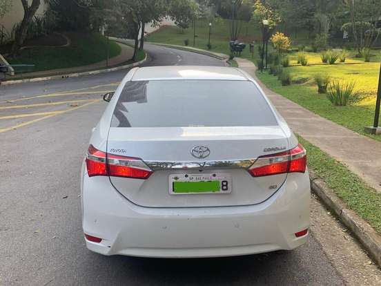 TOYOTA-COROLLA-1.8 GLI UPPER 16V FLEX 4P AUTOMÁTICO TOYOTA-COROLLA-2015