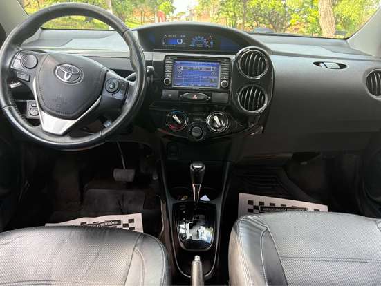 TOYOTA-ETIOS-2016
