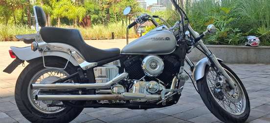 YAMAHA-DRAG STAR 650-2004