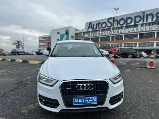 AUDI Q3 2.0 TFSI AMBIENTE QUATTRO 4P GASOLINA S TRONIC