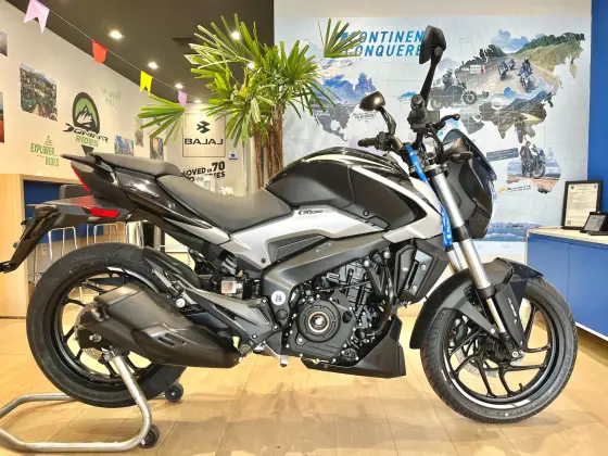 BAJAJ DOMINAR 250 BAJAJ DOMINAR 250