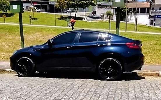BMW-X6-2013