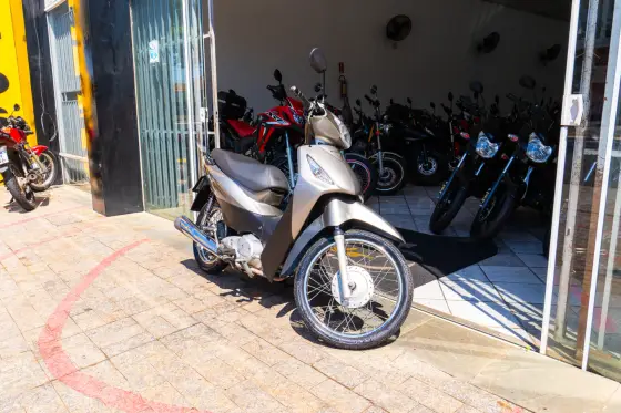 HONDA BIZ 125 ES 