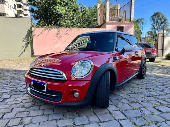 MINI-COOPER-2011