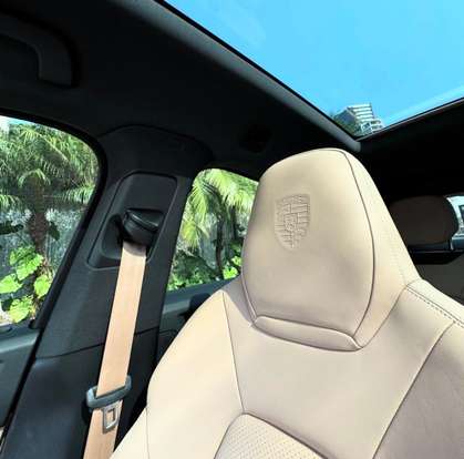 PORSCHE-CAYENNE-2022