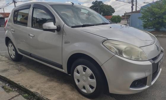 RENAULT SANDERO 1.6 EXPRESSION 8V FLEX 4P MANUAL