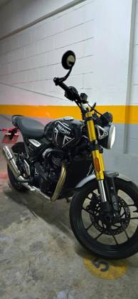 TRIUMPH SPEED 400 