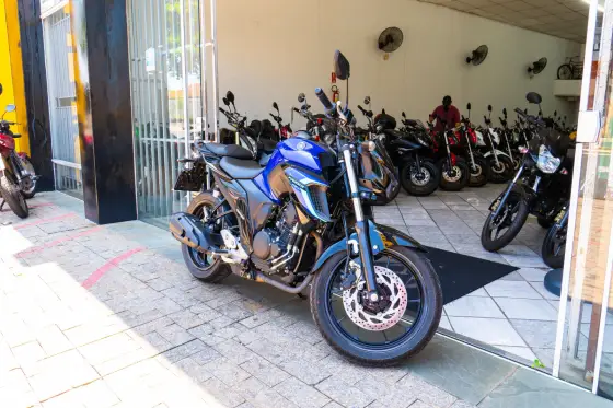 YAMAHA FZ25 FAZER ABS 