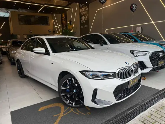 BMW 320i 2.0 16V TURBO FLEX M SPORT AUTOMÁTICO BMW 320i 2.0 16V TURBO FLEX M SPORT AUTOMÁTICO