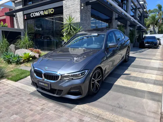 BMW 320i 2.0 16V TURBO GASOLINA M SPORT AUTOMÁTICO BMW 320i 2.0 16V TURBO GASOLINA M SPORT AUTOMÁTICO