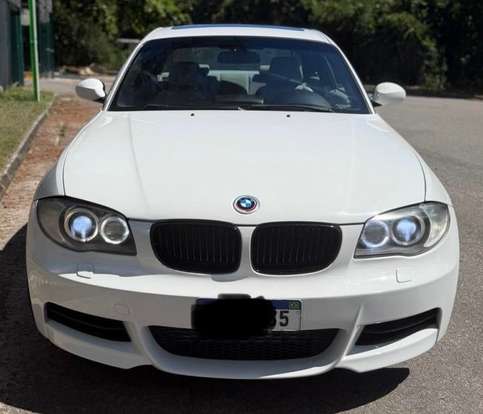 BMW-135i-2009