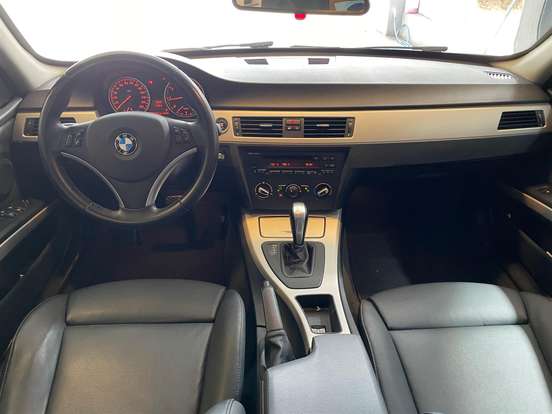 BMW-320i-2.0 16V GASOLINA 4P AUTOMÁTICO BMW-320i-2010
