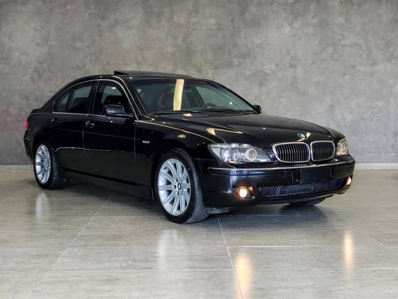 BMW 750i 4.8 SEDAN V8 32V GASOLINA 4P AUTOMÁTICO