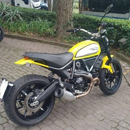 DUCATI SCRAMBLER ICON 