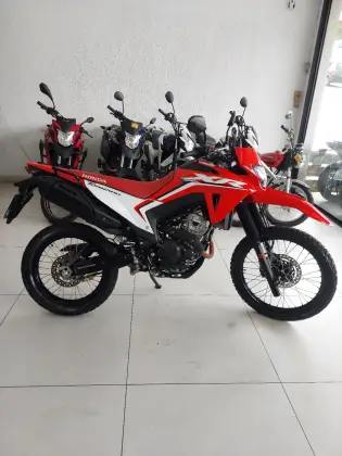 HONDA XR 300L TORNADO 