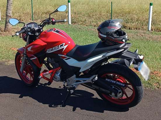 HONDA-CB TWISTER ABS-2022