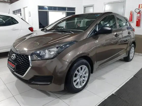 HYUNDAI HB20 1.0 UNIQUE 12V FLEX 4P MANUAL