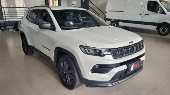 JEEP COMPASS 1.3 T270 TURBO FLEX LONGITUDE AT6 JEEP COMPASS 1.3 T270 TURBO FLEX LONGITUDE AT6