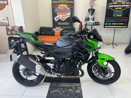 KAWASAKI Z400 KAWASAKI Z400
