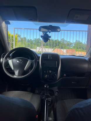 NISSAN-VERSA-2016