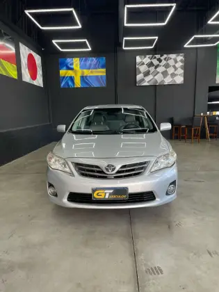 TOYOTA COROLLA 1.8 GLI 16V FLEX 4P AUTOMÁTICO TOYOTA COROLLA 1.8 GLI 16V FLEX 4P AUTOMÁTICO
