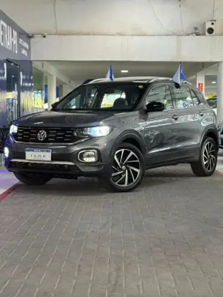 VOLKSWAGEN T-CROSS 1.4 250 TSI TOTAL FLEX HIGHLINE AUTOMÁTICO VOLKSWAGEN T-CROSS 1.4 250 TSI TOTAL FLEX HIGHLINE AUTOMÁTICO