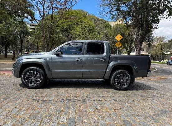 VOLKSWAGEN-AMAROK-3.0 V6 TDI DIESEL HIGHLINE CD 4MOTION AUTOMÁTICO VOLKSWAGEN-AMAROK-2020