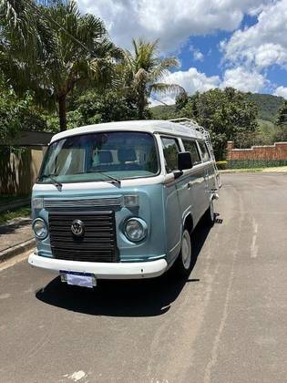 VOLKSWAGEN KOMBI 1.4 MI STD 8V FLEX 4P MANUAL