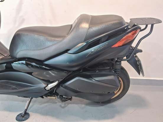 YAMAHA-XMAX ABS-2024
