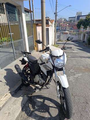 YAMAHA-YS 150 FAZER SED-2014