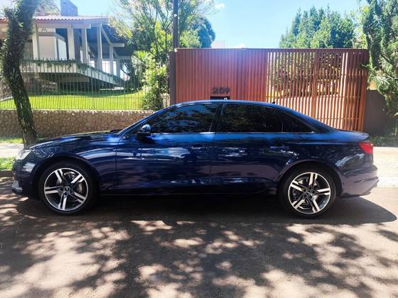 AUDI A4 2.0 TFSI GASOLINA PRESTIGE S TRONIC