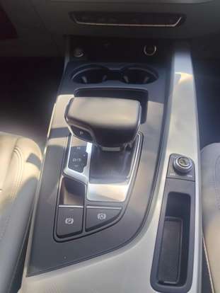 AUDI-A4-2.0 TFSI GASOLINA PRESTIGE S TRONIC AUDI-A4-2022