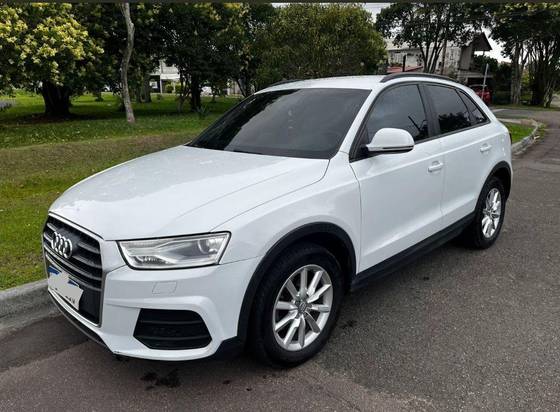 AUDI Q3 1.4 TFSI ATTRACTION FLEX 4P S TRONIC