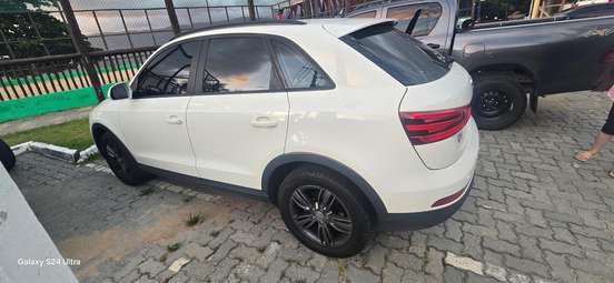 AUDI-Q3-2013
