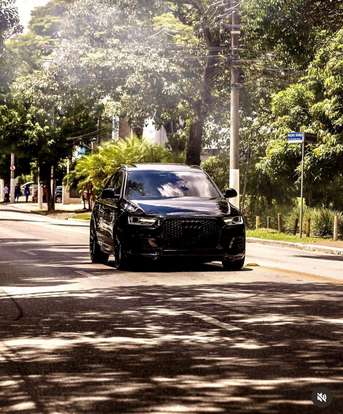AUDI-Q3-2015