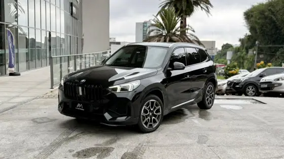 BMW X1 2.0 16V TURBO GASOLINA SDRIVE20I X-LINE STEPTRONIC BMW X1 2.0 16V TURBO GASOLINA SDRIVE20I X-LINE STEPTRONIC