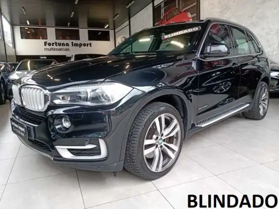 BMW X5 4.4 4X4 50I EXPERIENCE V8 32V GASOLINA 4P AUTOMÁTICO BMW X5 4.4 4X4 50I EXPERIENCE V8 32V GASOLINA 4P AUTOMÁTICO