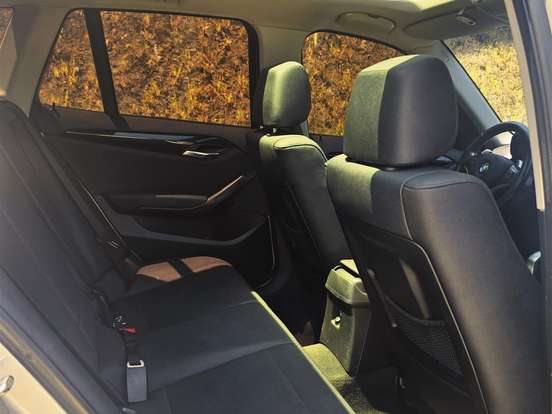 BMW-X1-3.0 24V GASOLINA XDRIVE28I 4P AUTOMÁTICO BMW-X1-2010